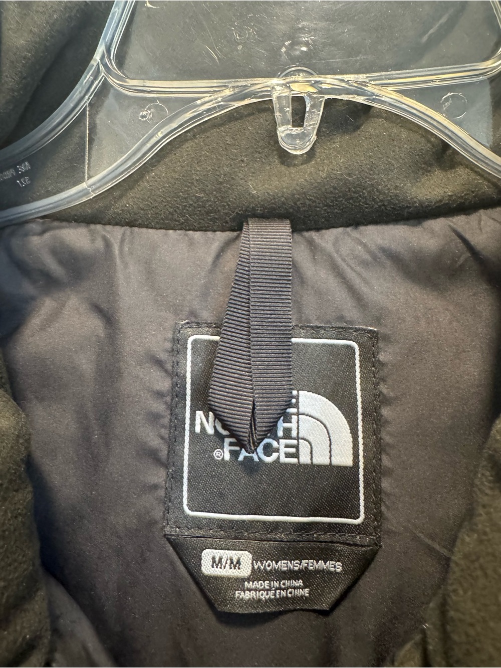 The North Face Women's Black Quilted 550 Down Vest - Picture 2 of 2